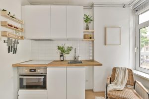 Maximizing Small Spaces with Smart Cabinetry Solutions
